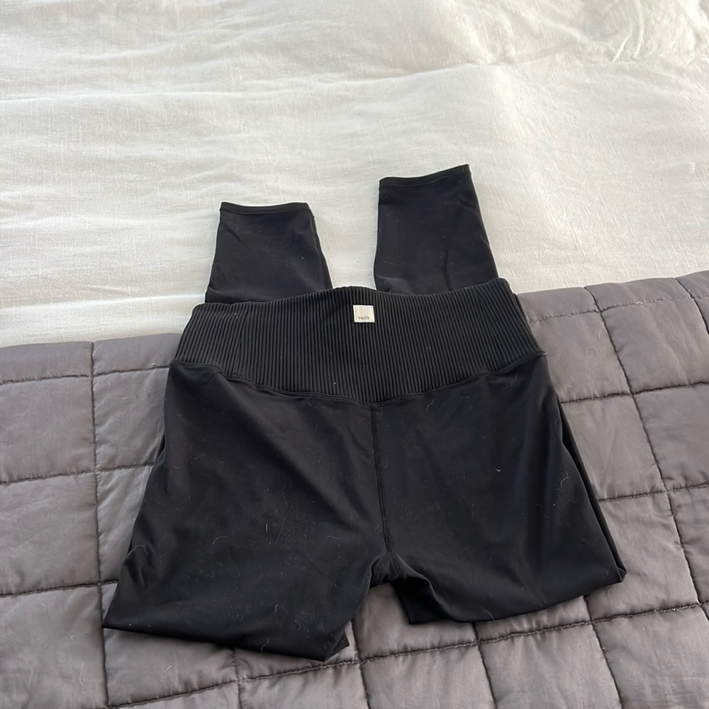 Vuori ribbed waist leggings